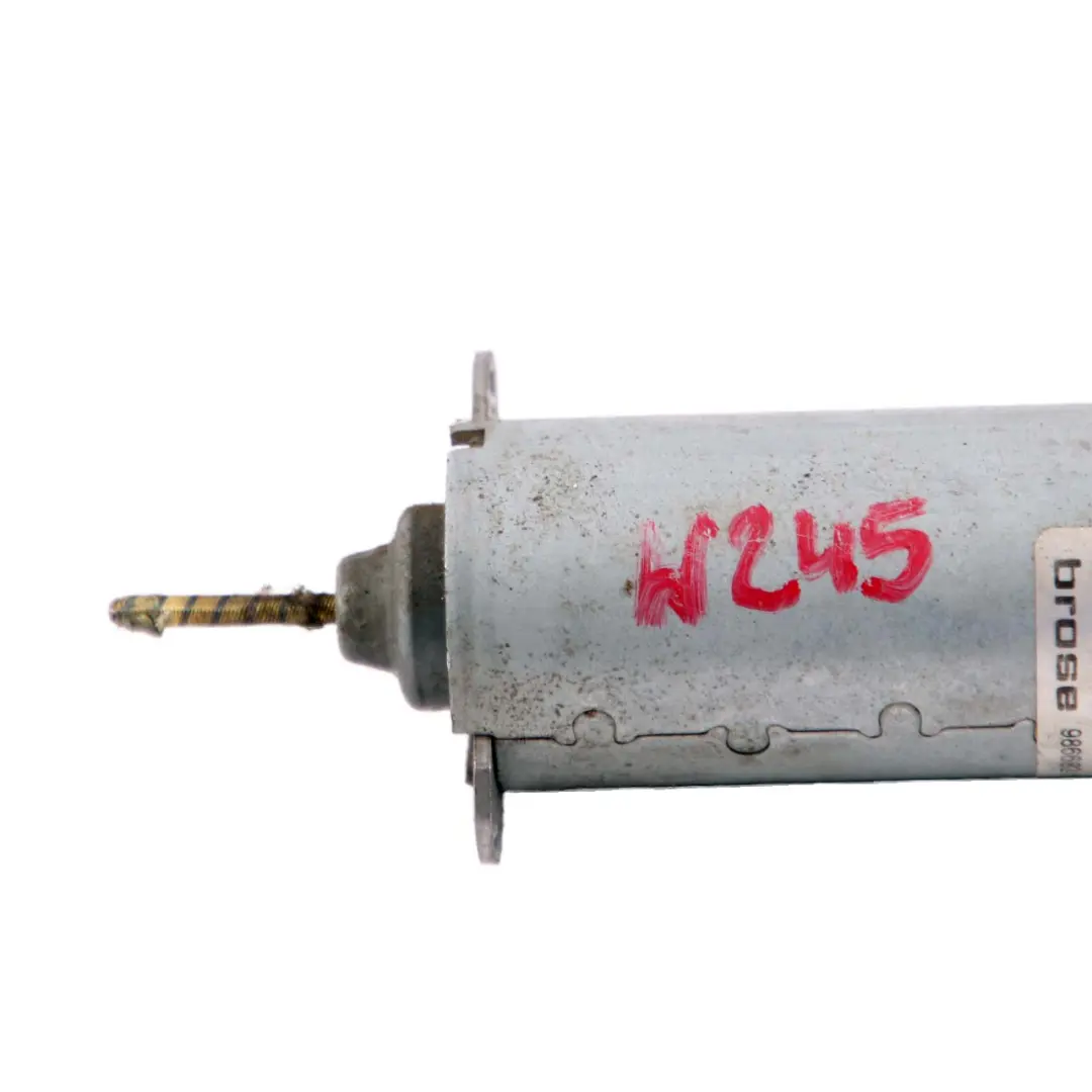 Mercedes-Benz B W245 Front Right O/S Seat Adjuster Motor Actuator 0 to with Part number 0130002641 Mercedes-Benz B W245 Front Right O/S Seat Adjuster Motor Actuator 0 - SKU 130002641 - Part number 0130002641
