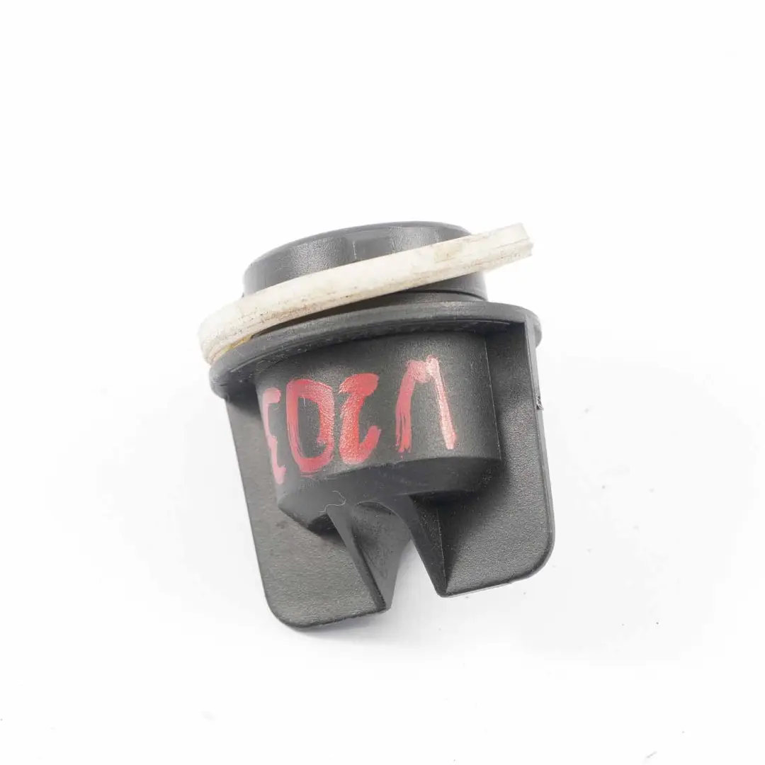 Couverture Lampe Phare Couverture De Phare pour Mercedes W203 W204 à propos du numéro de pièce 1305219106 Mercedes W203 W204 Couverture Lampe Phare Couverture De Phare - SKU 1305219106 - Numéro de pièce 1305219106