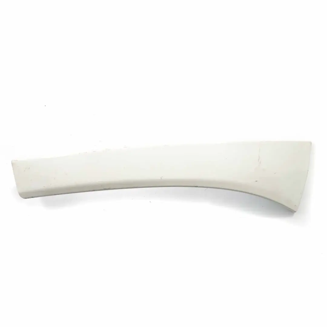 Cache phare Fiat Ducato Peugeot Boxer Garniture de phare droite pour à propos du numéro de pièce 1306528070 Cache phare Fiat Ducato Peugeot Boxer Garniture de phare droite - SKU 1306528070 - Numéro de pièce 1306528070