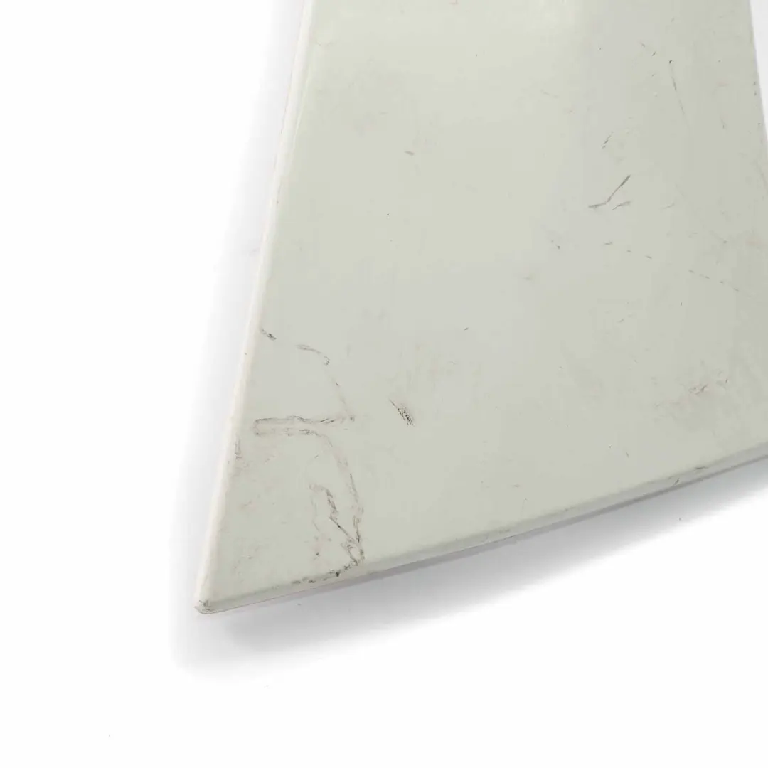 Coprifaro Fiat Ducato Peugeot Boxer Rivestimento faro sinistro 1306531070 per con numero di parte 1306529070 Coprifaro Fiat Ducato Peugeot Boxer Rivestimento faro sinistro 1306531070 - SKU 1306529070 - Numero di parte 1306529070