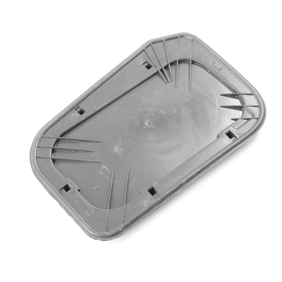 Peugeot Boxer Fiat Ducato Trappe carburant Capot réservoir Garniture - SKU 1306663070 - Numéro de pièce 1306663070