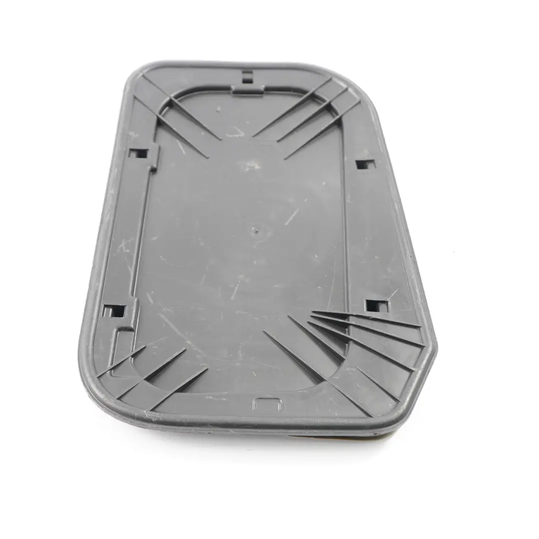 Peugeot Boxer Fiat Ducato Trappe carburant Capot réservoir Garniture - SKU 1306663070 - Numéro de pièce 1306663070