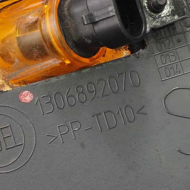 Säule Spalte Formteil Trim links für Fiat Ducato Peugeot Boxer B mit Teilenummer 1306892070 Fiat Ducato Peugeot Boxer B Säule Spalte Formteil Trim links - SKU 1306892070 - Teilenummer 1306892070