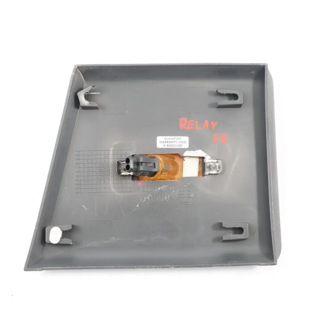 Fiat Ducato Peugeot Boxer Colonne pilier B Moulure d'habillage droit - SKU 1306893070 - Numéro de pièce 1306893070