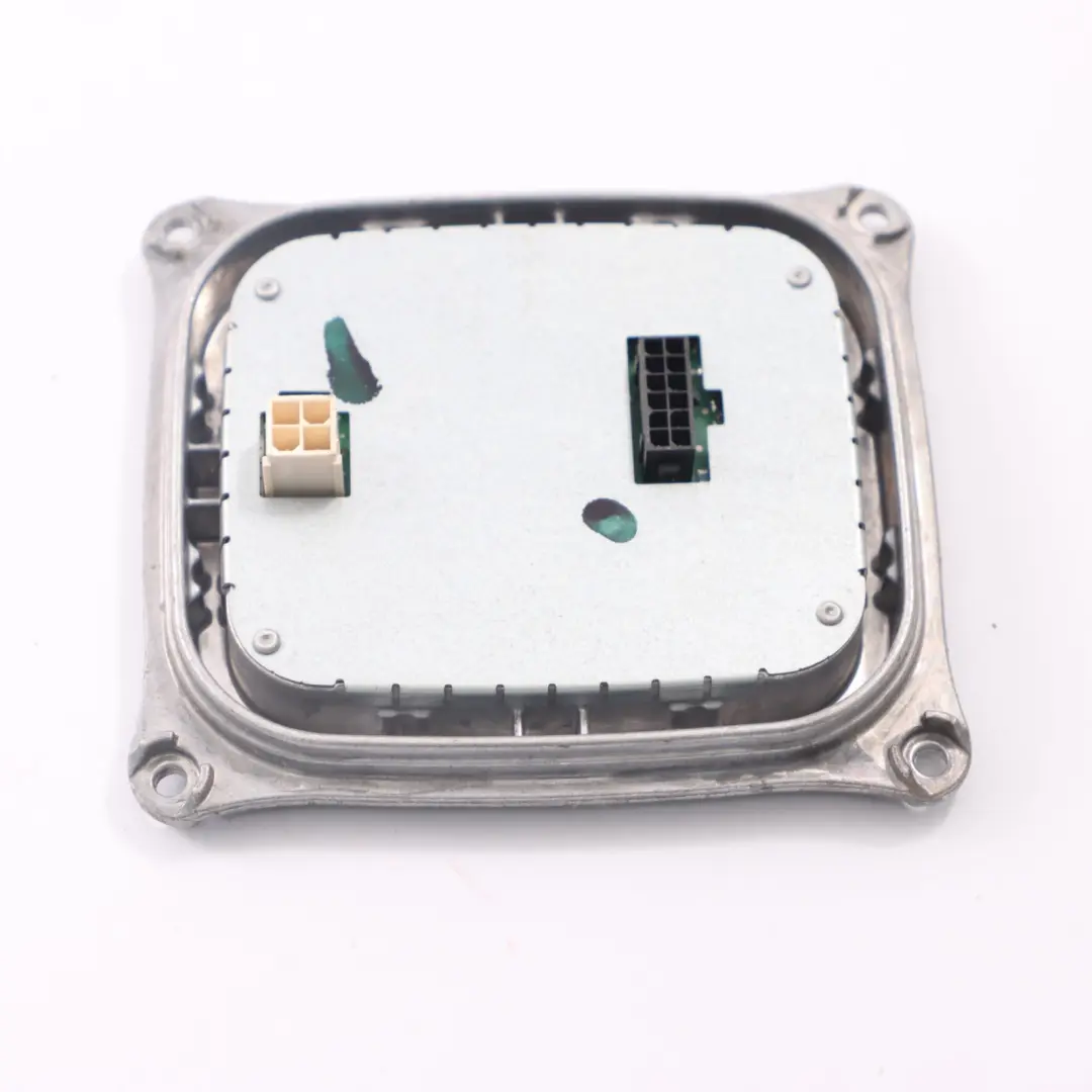 Headlight Level Control Ballast Unit Module to Peugeot 308 Xenon with Part number 130732940400 Peugeot 308 Xenon Headlight Level Control Ballast Unit Module - SKU 130732940400 - Part number 130732940400