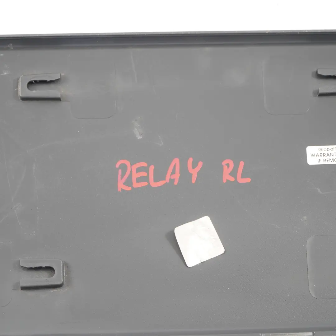 Moldura puerta Fiat Ducato Peugeot Boxer Izquierda Tapa embellecedora para con número de pieza 1308058070 Moldura puerta Fiat Ducato Peugeot Boxer Izquierda Tapa embellecedora - SKU 1308058070 - Número de pieza 1308058070