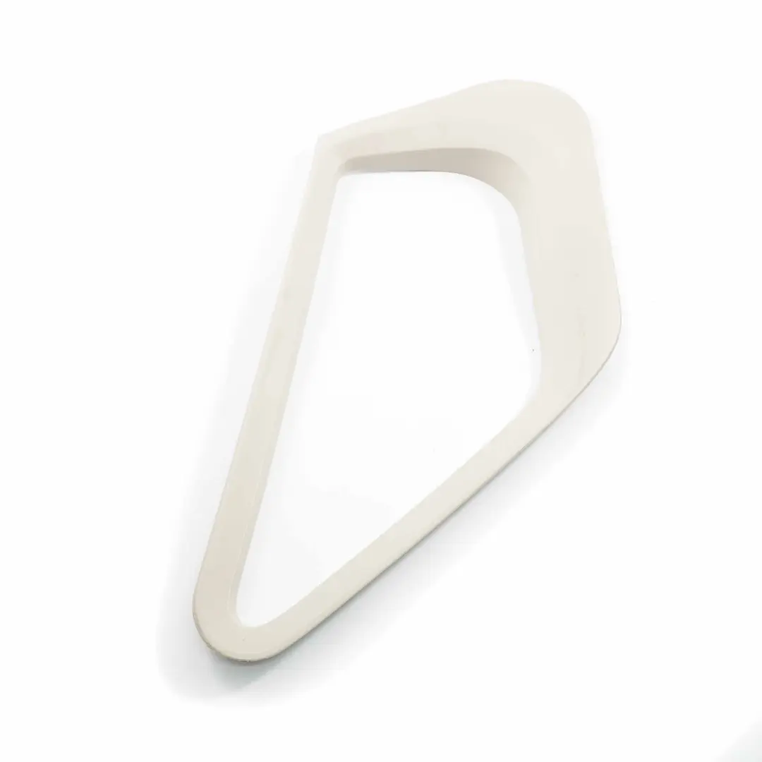  Cadre de Fenêtre Fiat Ducato Peugeot Boxer Vitrage Avant Droit - SKU 1308564070 - Numéro de pièce 1308564070