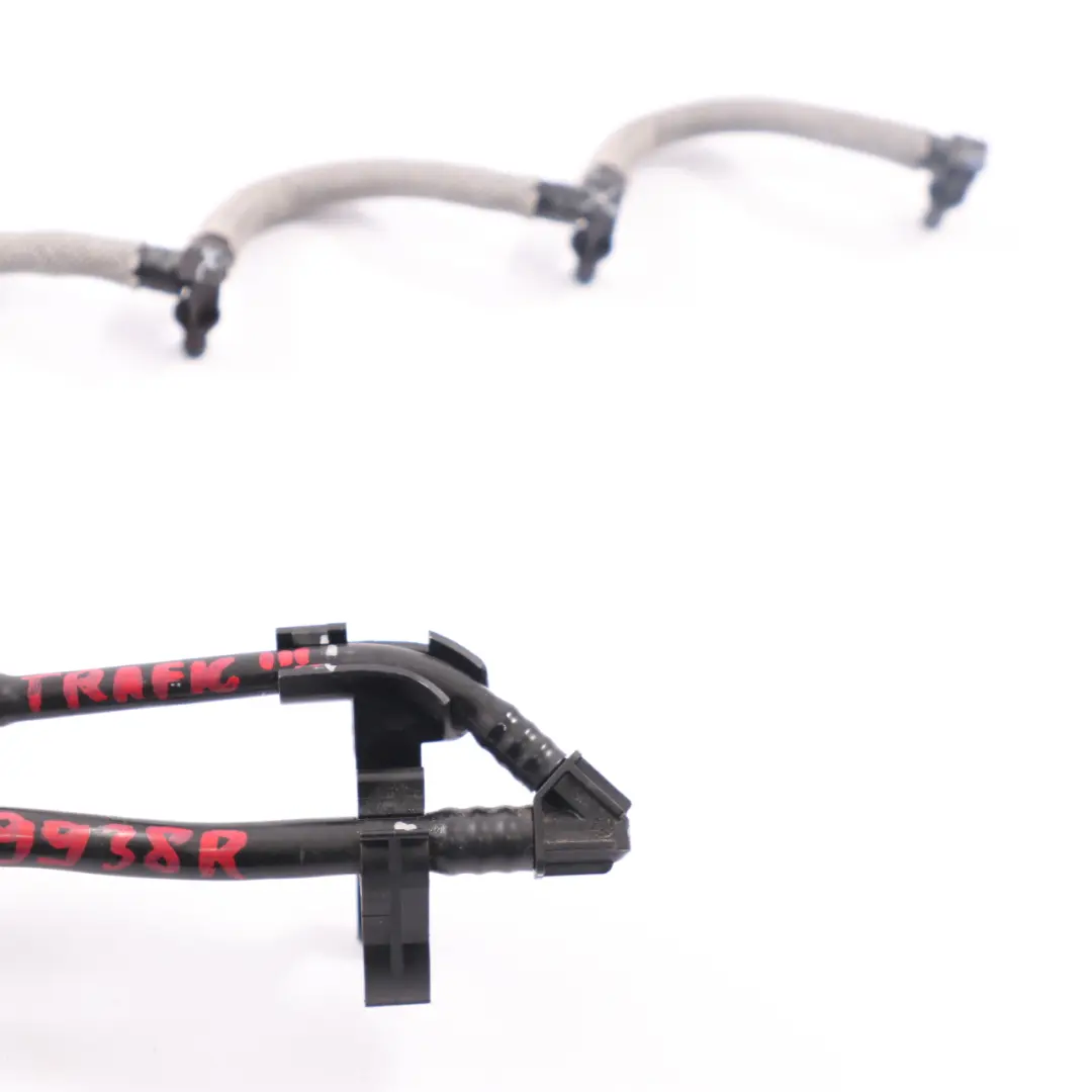 Línea de derrame de retorno de combustible para Renault Trafic III Vivaro B 1.6 DCI con número de pieza 130C20393R Renault Trafic III Vivaro B 1.6 DCI Línea de derrame de retorno de combustible - SKU 130C20393R - Número de pieza 130C20393R