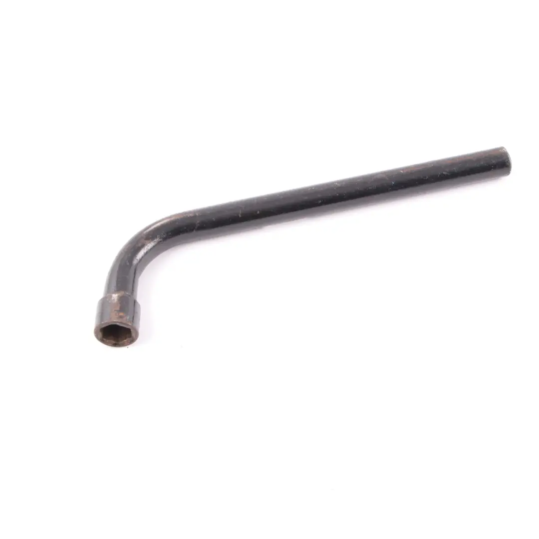 General Motors Llave De Tuercas De Rueda para Opel Astra Corsa Vectra Zafira con número de pieza 13107800 Opel Astra Corsa Vectra Zafira General Motors Llave De Tuercas De Rueda - SKU 13107800 - Número de pieza 13107800