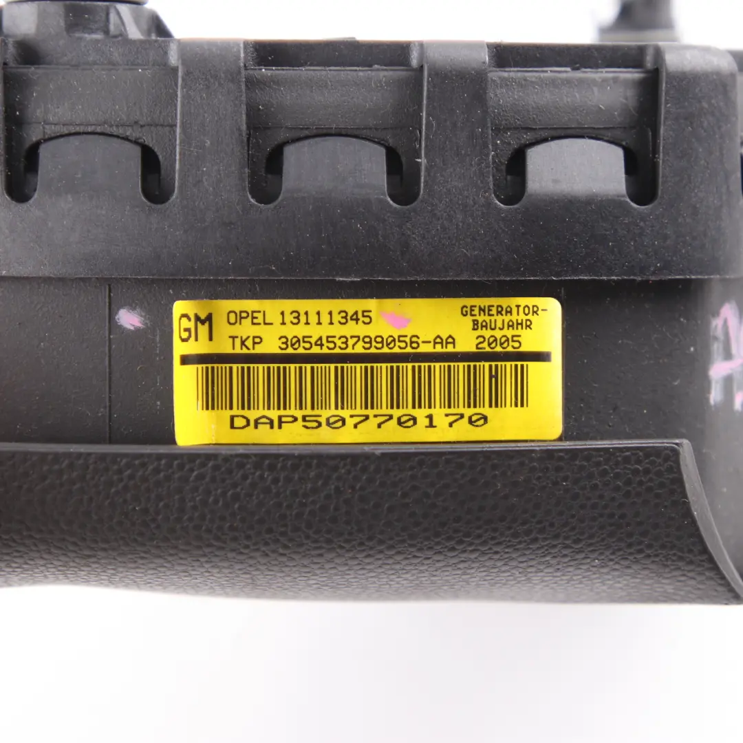 Steering Wheel Air Module Bag to Vauxhall Astra H with Part number 13111345 Vauxhall Astra H Steering Wheel Air Module Bag - SKU 13111345 - Part number 13111345
