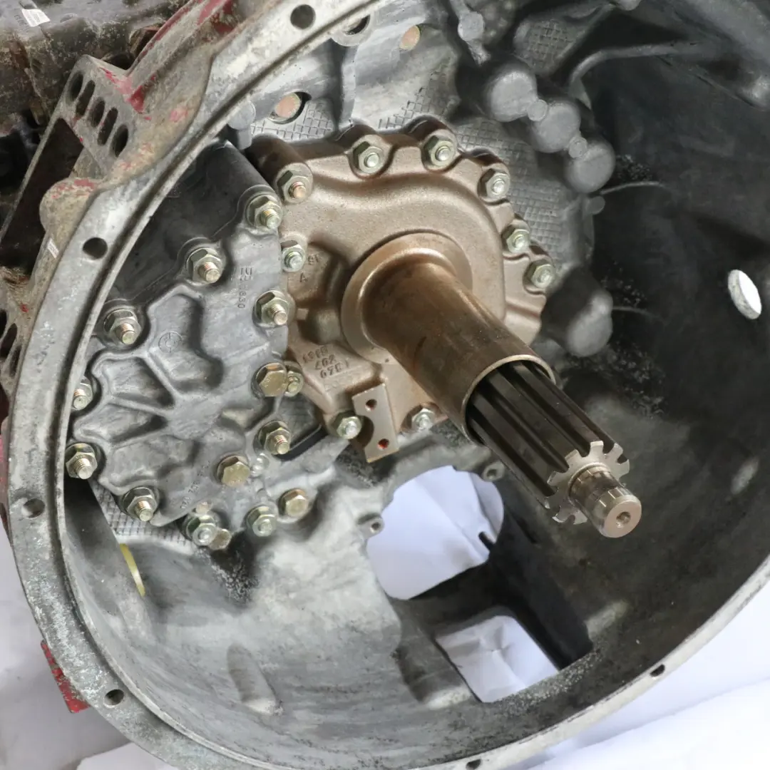 85CF 85.430 Manual Gearbox Transmission ZF S181 16S181 WARRANTY to DAF with Part number 1315766 DAF 85CF 85.430 Manual Gearbox Transmission ZF S181 16S181 WARRANTY - SKU 1315766 - Part number 1315766