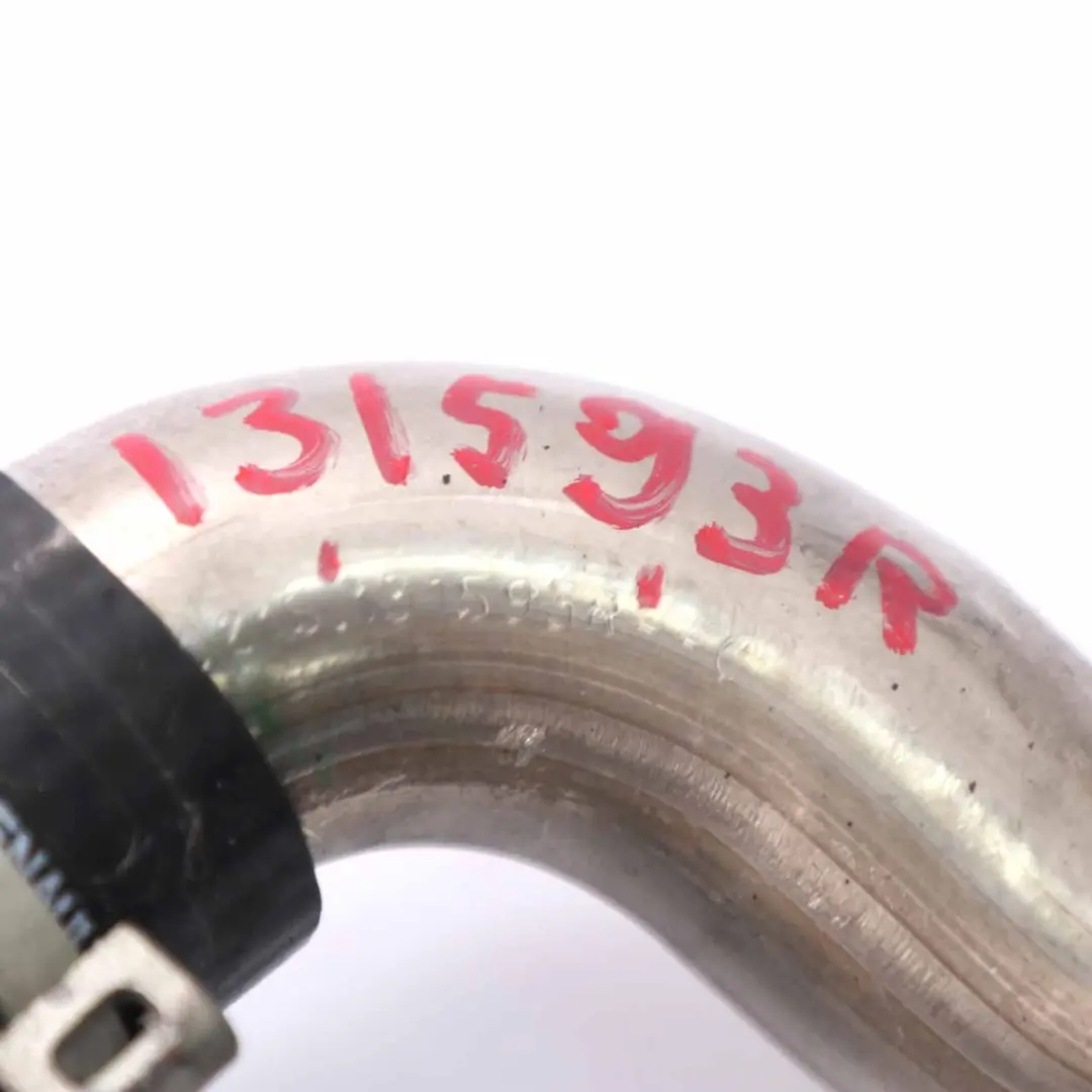 Tuyau Recirculation Gaz D'Échappement EGR pour Renault Trafic III 1.6 Diesel à propos du numéro de pièce 131593R Renault Trafic III 1.6 Diesel Tuyau Recirculation Gaz D'Échappement EGR - SKU 131593R - Numéro de pièce 131593R