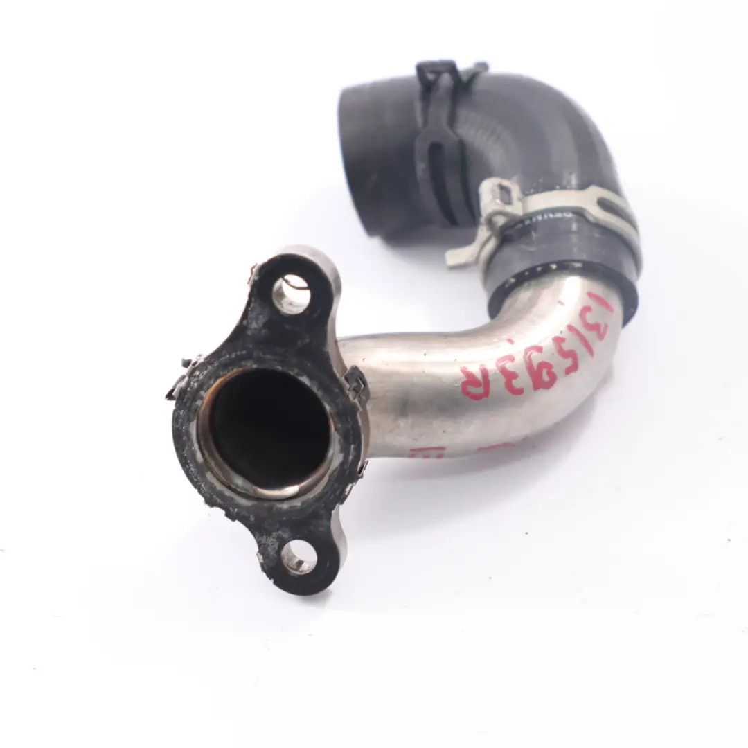 Tuyau Recirculation Gaz D'Échappement EGR pour Renault Trafic III 1.6 Diesel à propos du numéro de pièce 131593R Renault Trafic III 1.6 Diesel Tuyau Recirculation Gaz D'Échappement EGR - SKU 131593R - Numéro de pièce 131593R