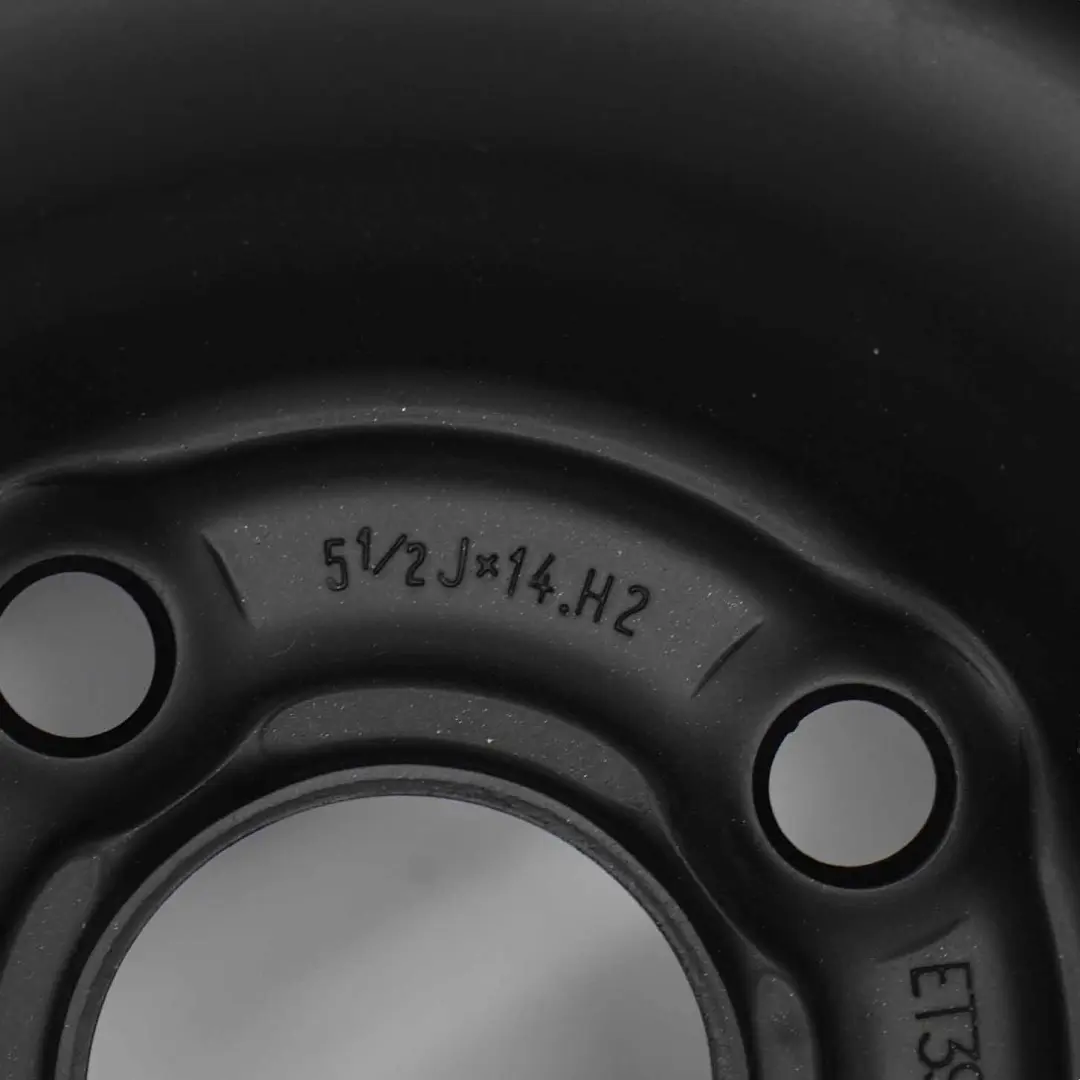 Cerchio in acciaio nero 5.5J 14'' ET:39 per Opel Corsa D con numero di parte 13211896 Opel Corsa D Cerchio in acciaio nero 5.5J 14'' ET:39 - SKU 13211896 - Numero di parte 13211896