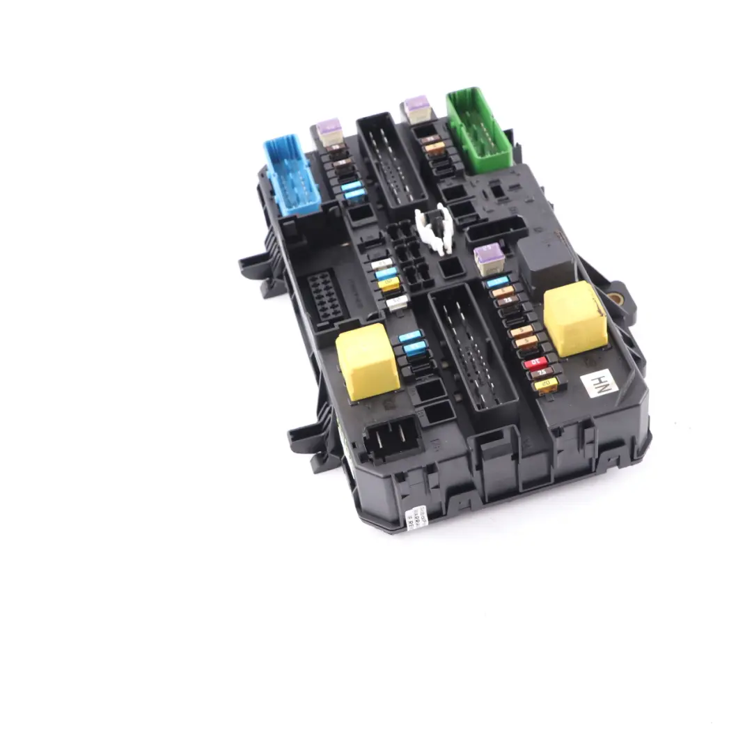 Vauxhall Opel Zafira B Fuse Box Relay Control Unit Module - SKU 13220829M - Part number 13220829M