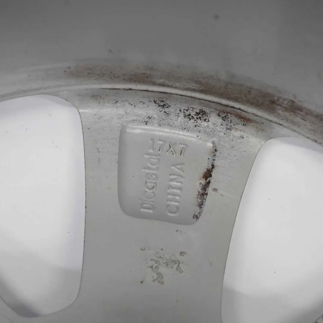 Alloy Rim 17" ET:41 7J to Vauxhall Insignia 1 Silver Wheel with Part number 13235010 Vauxhall Insignia 1 Silver Wheel Alloy Rim 17" ET:41 7J - SKU 13235010-1 - Part number 13235010