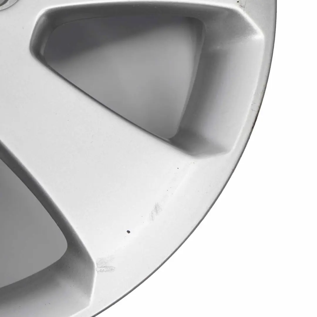 Alloy Rim 17" ET:41 7J to Vauxhall Insignia 1 Silver Wheel with Part number 13235010 Vauxhall Insignia 1 Silver Wheel Alloy Rim 17" ET:41 7J - SKU 13235010-1 - Part number 13235010