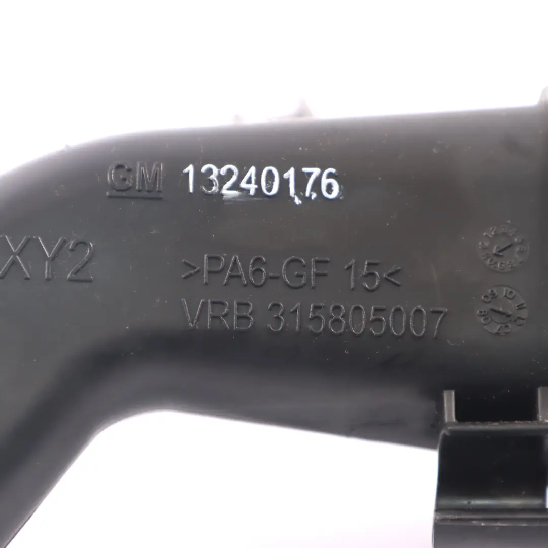 Tuyau d'arrosage Diesel pour Opel Insignia A Turbo Intercooler à propos du numéro de pièce 13240176 Opel Insignia A Turbo Intercooler Tuyau d'arrosage Diesel - SKU 13240176 - Numéro de pièce 13240176