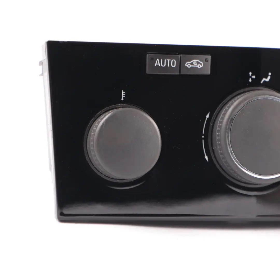 Heater Air Con Climate Control Panel Switch to Vauxhall Opel Zafira B with Part number 13250622 Vauxhall Opel Zafira B Heater Air Con Climate Control Panel Switch - SKU 13250622 - Part number 13250622