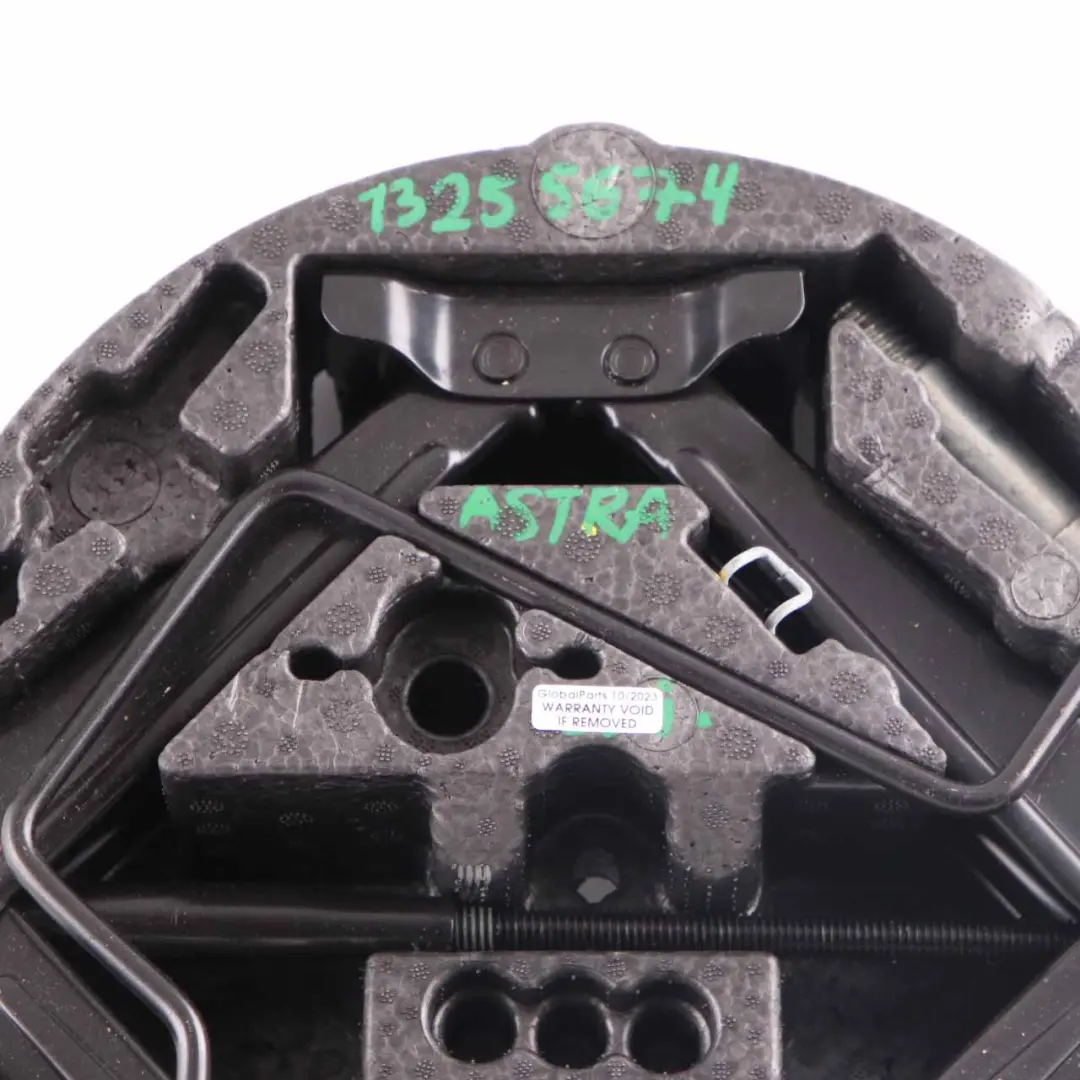 Vauxhall Astra H Boot Trunk Panel Tool Kit Storage Foam Wrench Jack - SKU 13255674 - Numéro de pièce 13162851