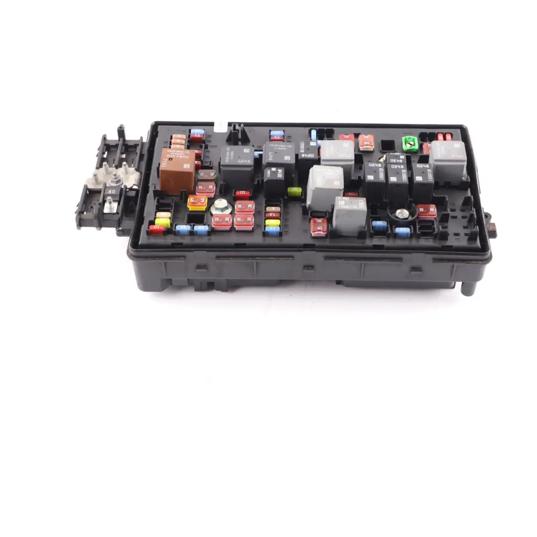 Fuse Box Front Body Control Module ECU BCM Unit to Vauxhall Insignia A with Part number 13275881 Vauxhall Insignia A Fuse Box Front Body Control Module ECU BCM Unit - SKU 13275881 - Part number 13275881