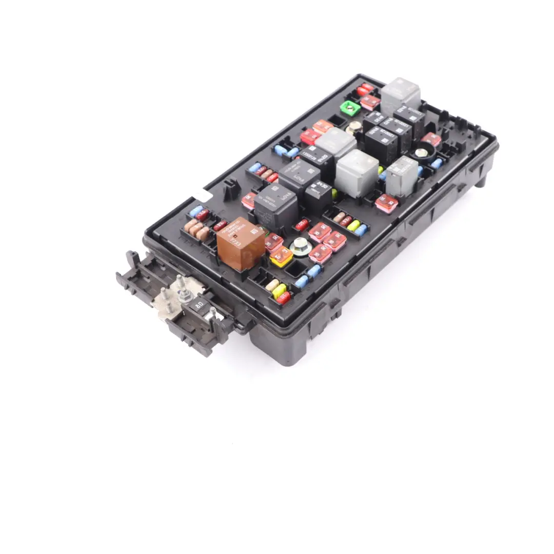 Fuse Box Front Body Control Module ECU BCM Unit to Vauxhall Insignia A with Part number 13275881 Vauxhall Insignia A Fuse Box Front Body Control Module ECU BCM Unit - SKU 13275881 - Part number 13275881