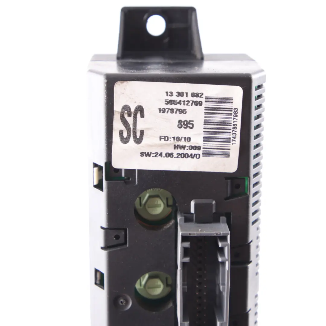 Display Screen Multifunction Unit Dashboard to Vauxhall Vivaro Combo with Part number 8200584888 Vauxhall Vivaro Combo Display Screen Multifunction Unit Dashboard - SKU 13301082 - Part number 8200584888