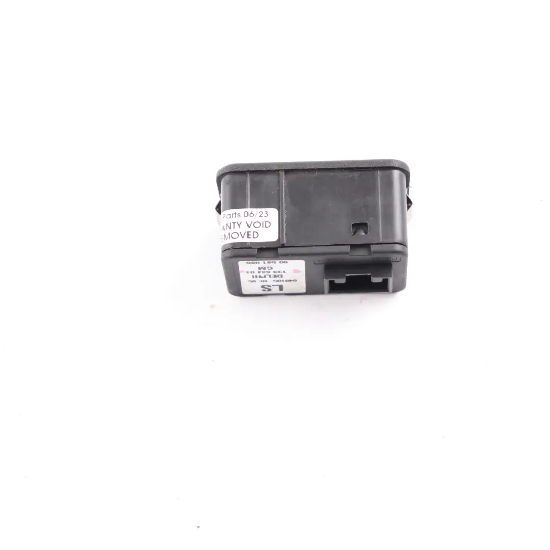 Window Lifter Switch Vauxhall Zafira Astra A MK4 Driver's Side Buttons to with Part number 13363401 Window Lifter Switch Vauxhall Zafira Astra A MK4 Driver's Side Buttons - SKU 13363401 - Part number 13363401
