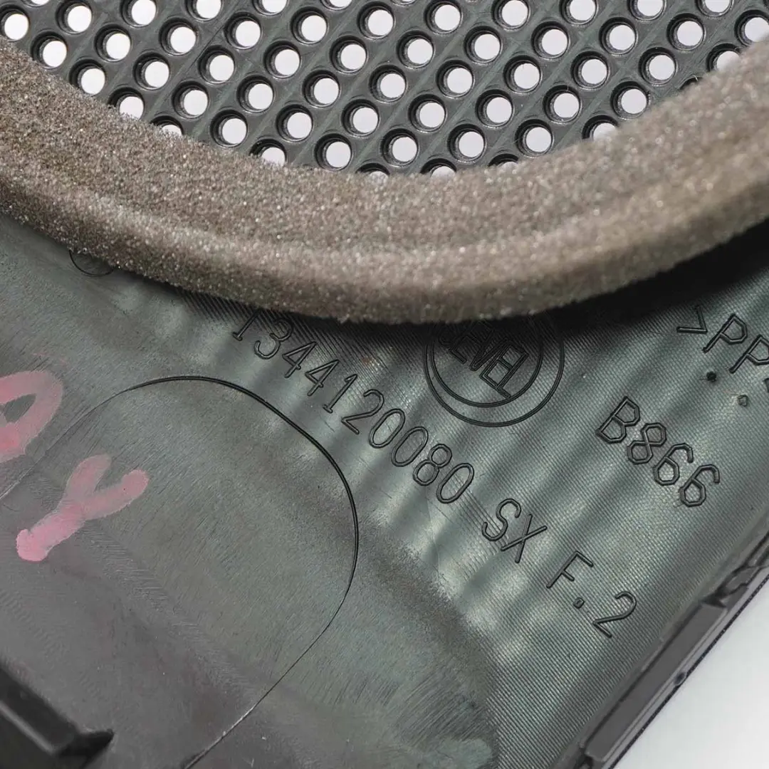 Osłona Obudowa Głośnika do Fiat Ducato Peugeot Boxer o numerze 1344120080 Fiat Ducato Peugeot Boxer Osłona Obudowa Głośnika - SKU 1344120080 - Numer Części 1344120080