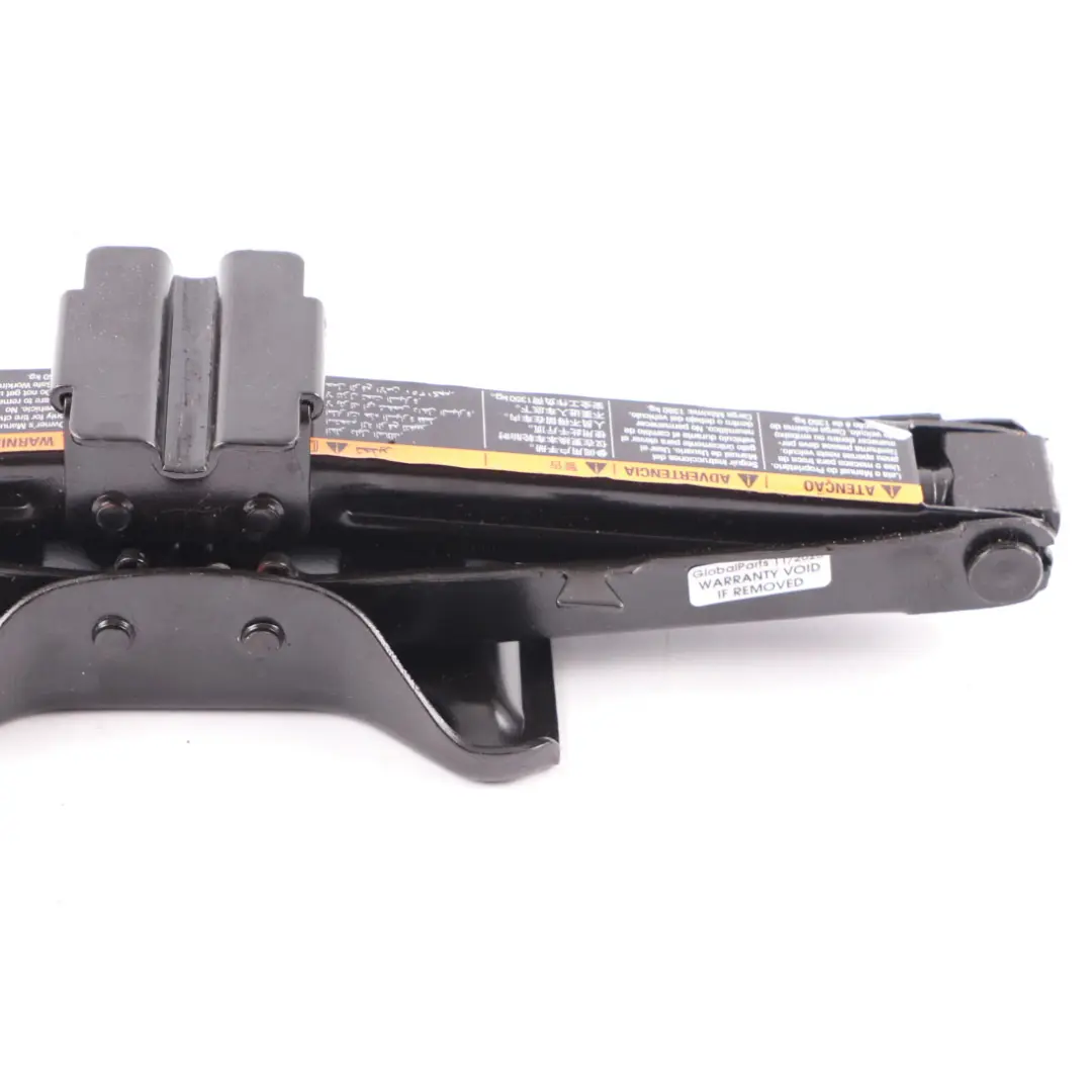 Lifting Jack Emergency Wheel Lift Tool to Vauxhall Insignia A Car with Part number 13502144 Vauxhall Insignia A Car Lifting Jack Emergency Wheel Lift Tool - SKU 13502144 - Part number 13502144