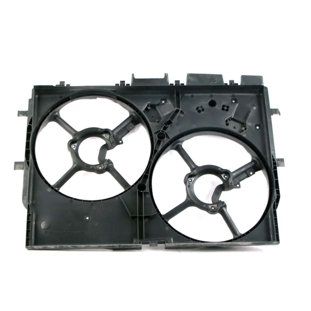 Citroen Relay Radiator Pusher Fan Cooling Shroud Cover 2.2 HDi Diesel to with Part number 1358017080 Citroen Relay Radiator Pusher Fan Cooling Shroud Cover 2.2 HDi Diesel - SKU 1358017080 - Part number 1358017080