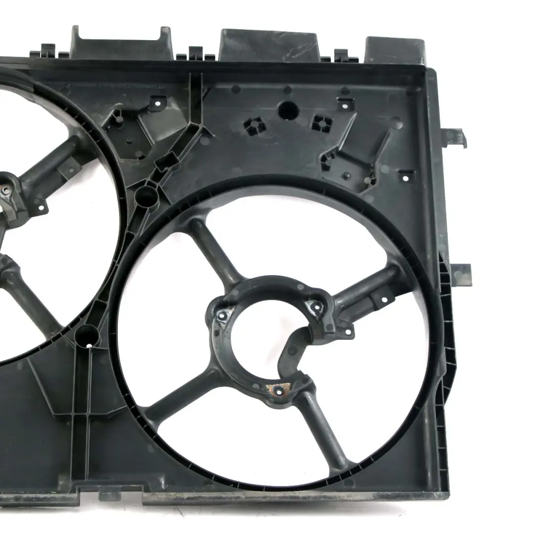 Citroen Relay Radiator Pusher Fan Cooling Shroud Cover 2.2 HDi Diesel to with Part number 1358017080 Citroen Relay Radiator Pusher Fan Cooling Shroud Cover 2.2 HDi Diesel - SKU 1358017080 - Part number 1358017080