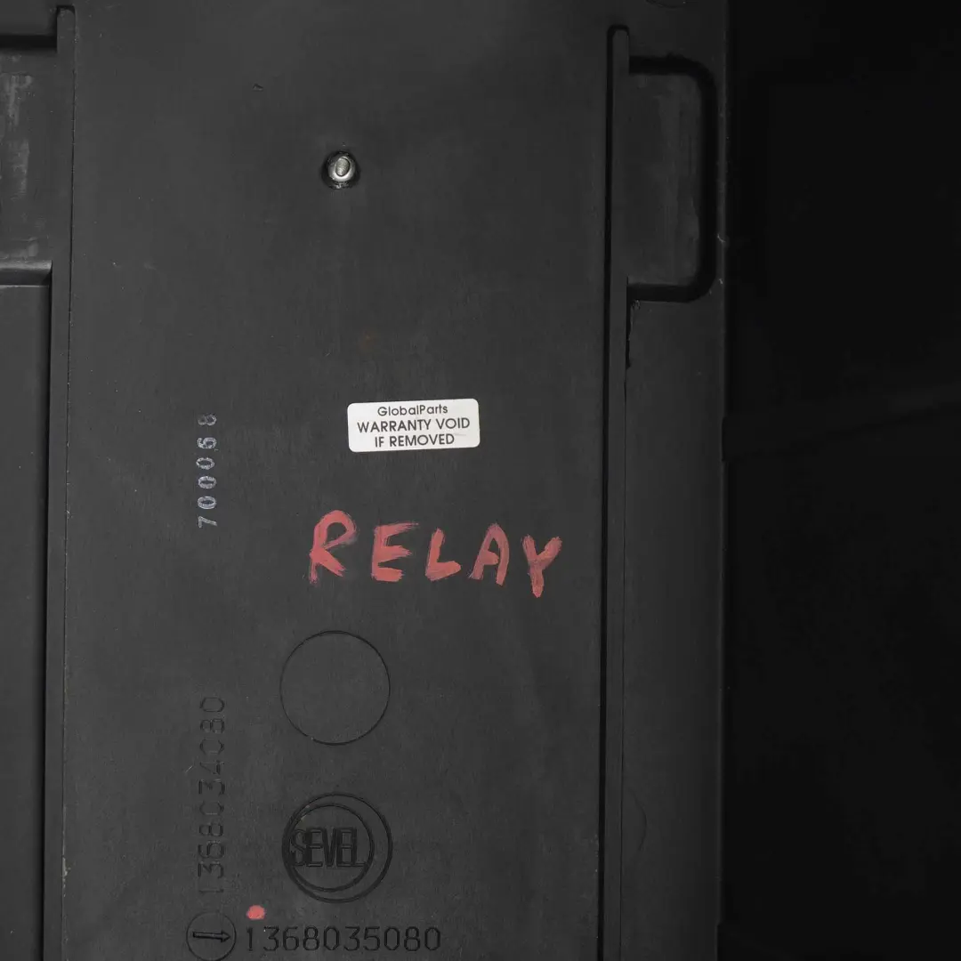 Citroen Jumper Fiat Ducato Alloggiamento batteria Vassoio per con numero di parte 1368035080 Citroen Jumper Fiat Ducato Alloggiamento batteria Vassoio - SKU 1368035080 - Numero di parte 1368035080