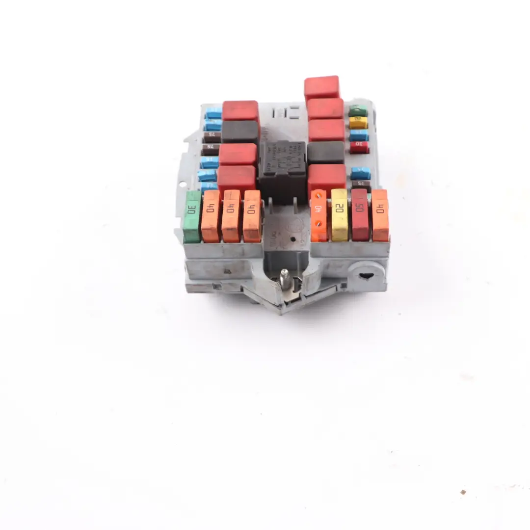Citroen Relay Peugeot Boxer Fiat Ducato Fuse Relay Box Module to with Part number 1376610080 Citroen Relay Peugeot Boxer Fiat Ducato Fuse Relay Box Module - SKU 1376610080 - Part number 1376610080