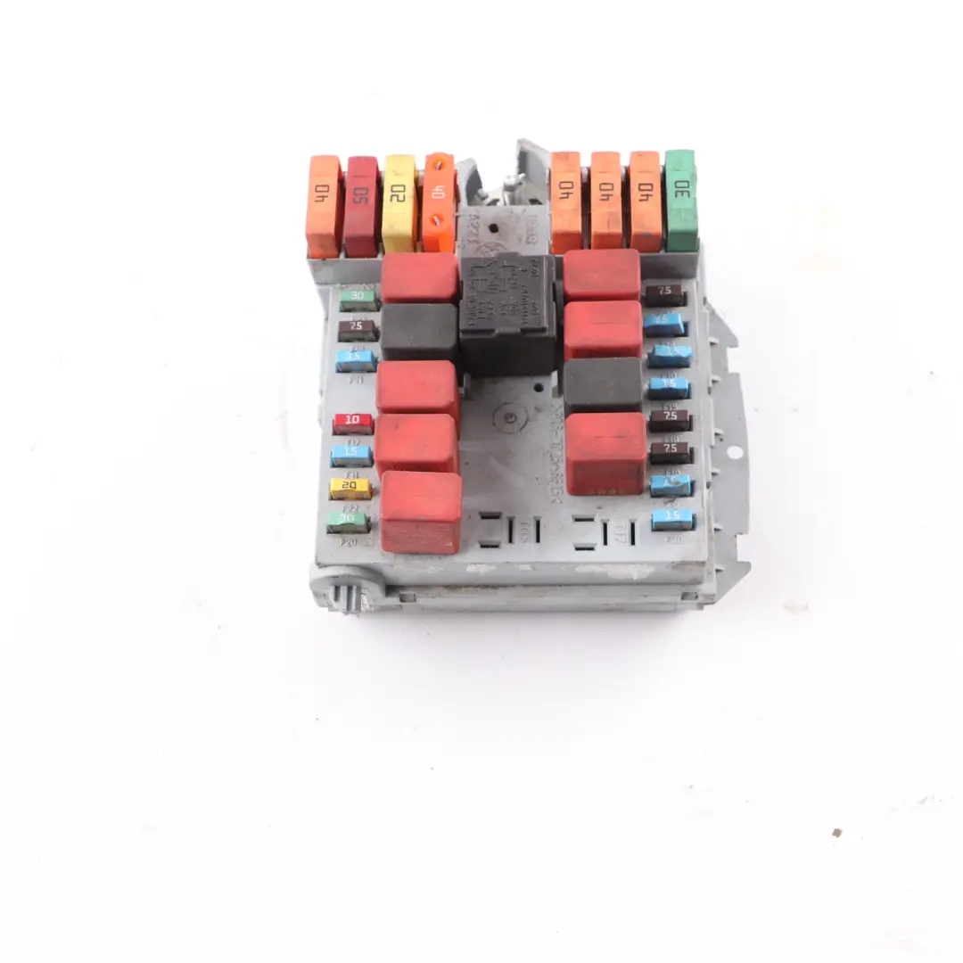 Citroen Relay Peugeot Boxer Fiat Ducato Fuse Relay Box Module to with Part number 1376610080 Citroen Relay Peugeot Boxer Fiat Ducato Fuse Relay Box Module - SKU 1376610080 - Part number 1376610080
