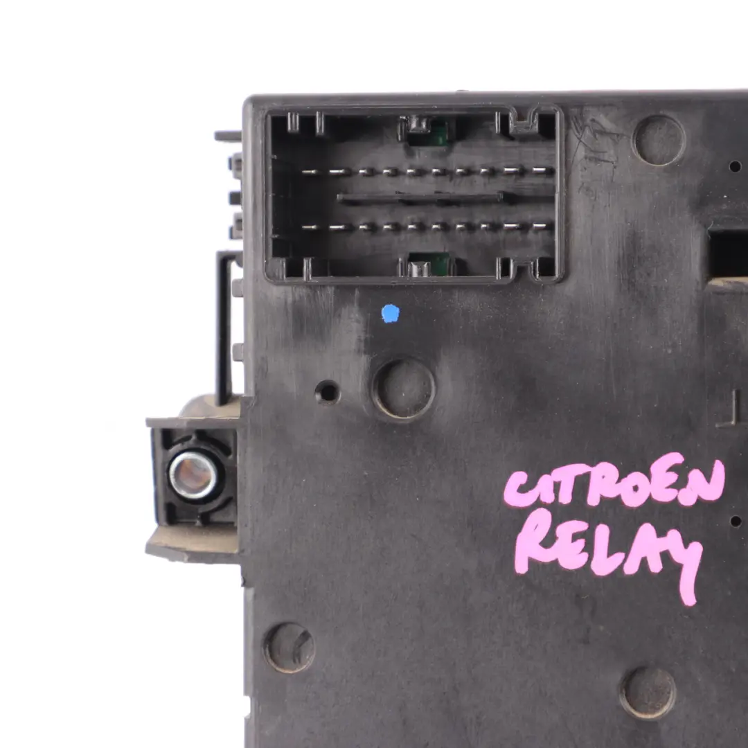 Citroen Relay Peugeot Boxer Body Control Unit Module Fuse Box to with Part number 1384105080 Citroen Relay Peugeot Boxer Body Control Unit Module Fuse Box - SKU 1384105080 - Part number 1384105080