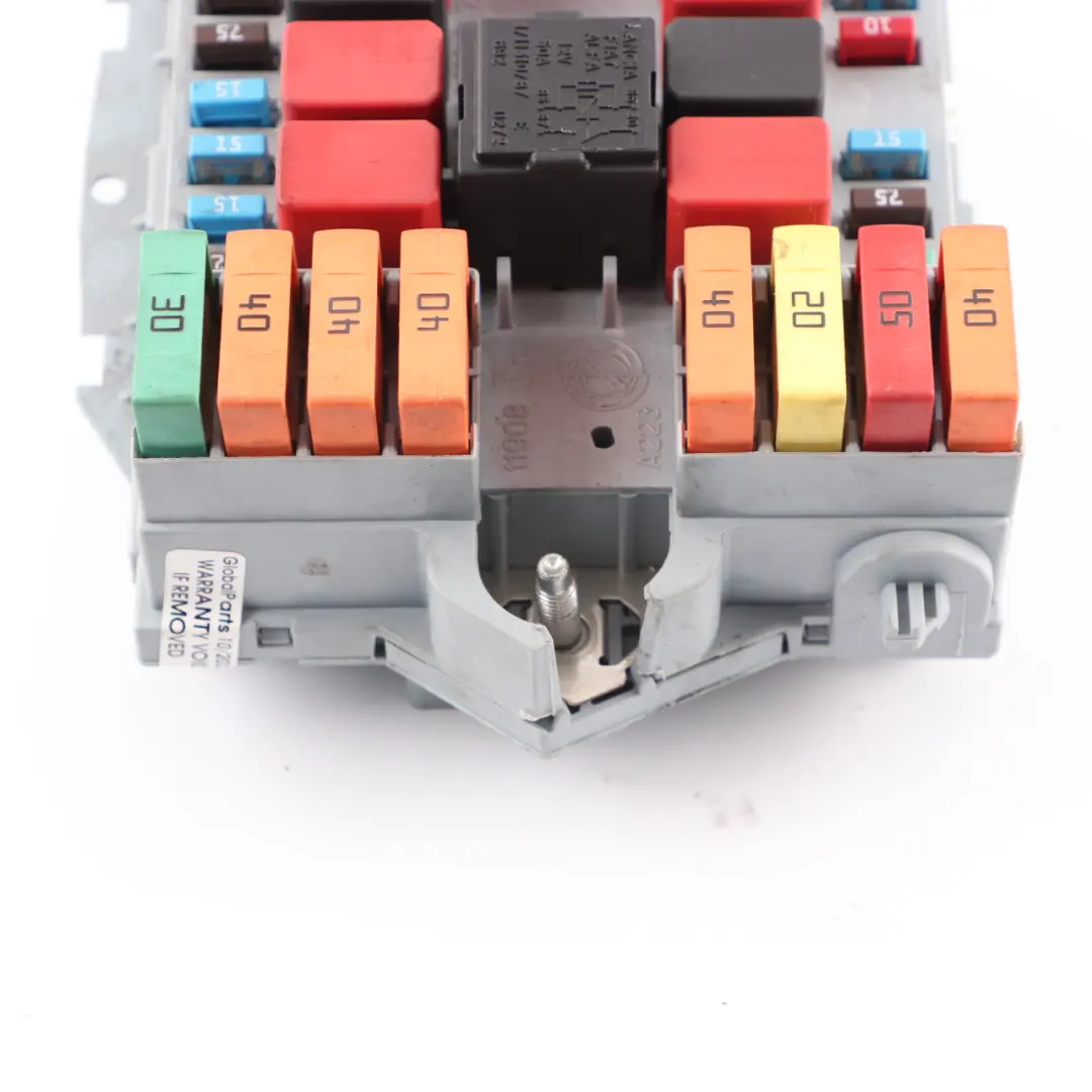 Citroen Relay Peugeot Boxer Fiat Ducato Fuse Box Control Unit to with Part number 1388593080 Citroen Relay Peugeot Boxer Fiat Ducato Fuse Box Control Unit - SKU 1388593080 - Part number 1388593080