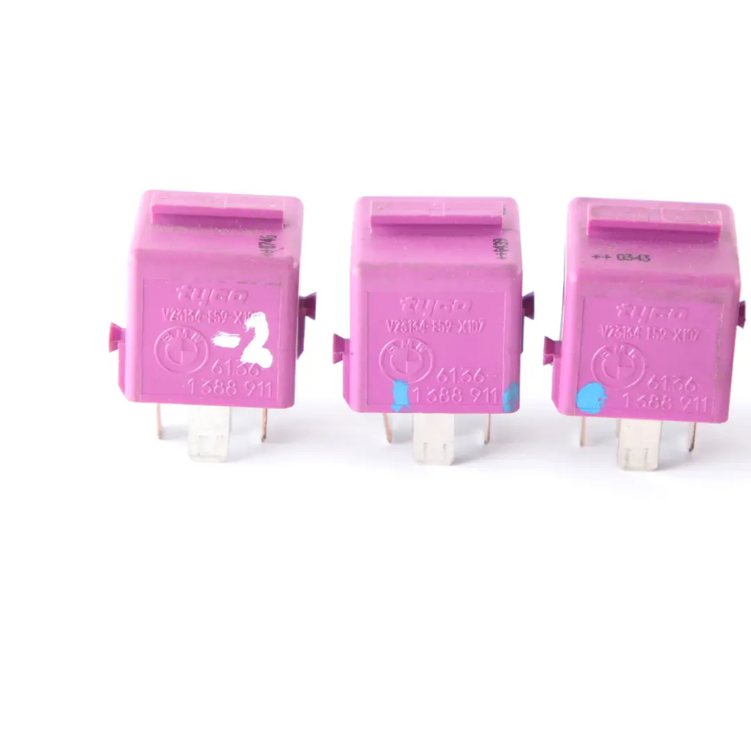 4x Change-Over Contact Relay Violet Set to BMW E36 E38 E85 Mini R52 R57 with Part number 1388911 BMW E36 E38 E85 Mini R52 R57 4x Change-Over Contact Relay Violet Set - SKU 1388911-2 - Part number 1388911
