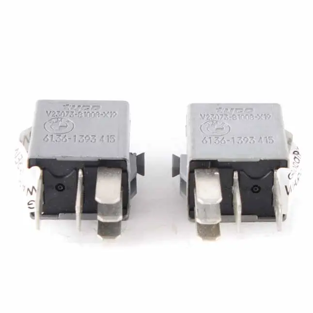 Cambio contatto relè grigio 5 pin Set per BMW E90 E91 F10 Mini R50 R52 con numero di parte 1393415 BMW E90 E91 F10 Mini R50 R52 Cambio contatto relè grigio 5 pin Set - SKU 1393415-1 - Numero di parte 1393415