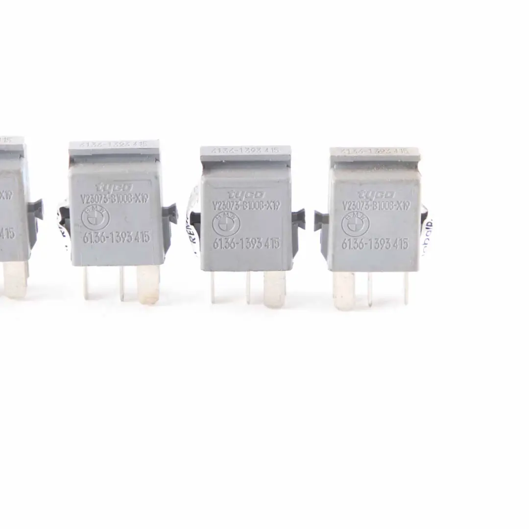 Cambio contatto relè grigio 5 pin Set per BMW E90 E91 F10 Mini R50 R52 con numero di parte 1393415 BMW E90 E91 F10 Mini R50 R52 Cambio contatto relè grigio 5 pin Set - SKU 1393415-3 - Numero di parte 1393415