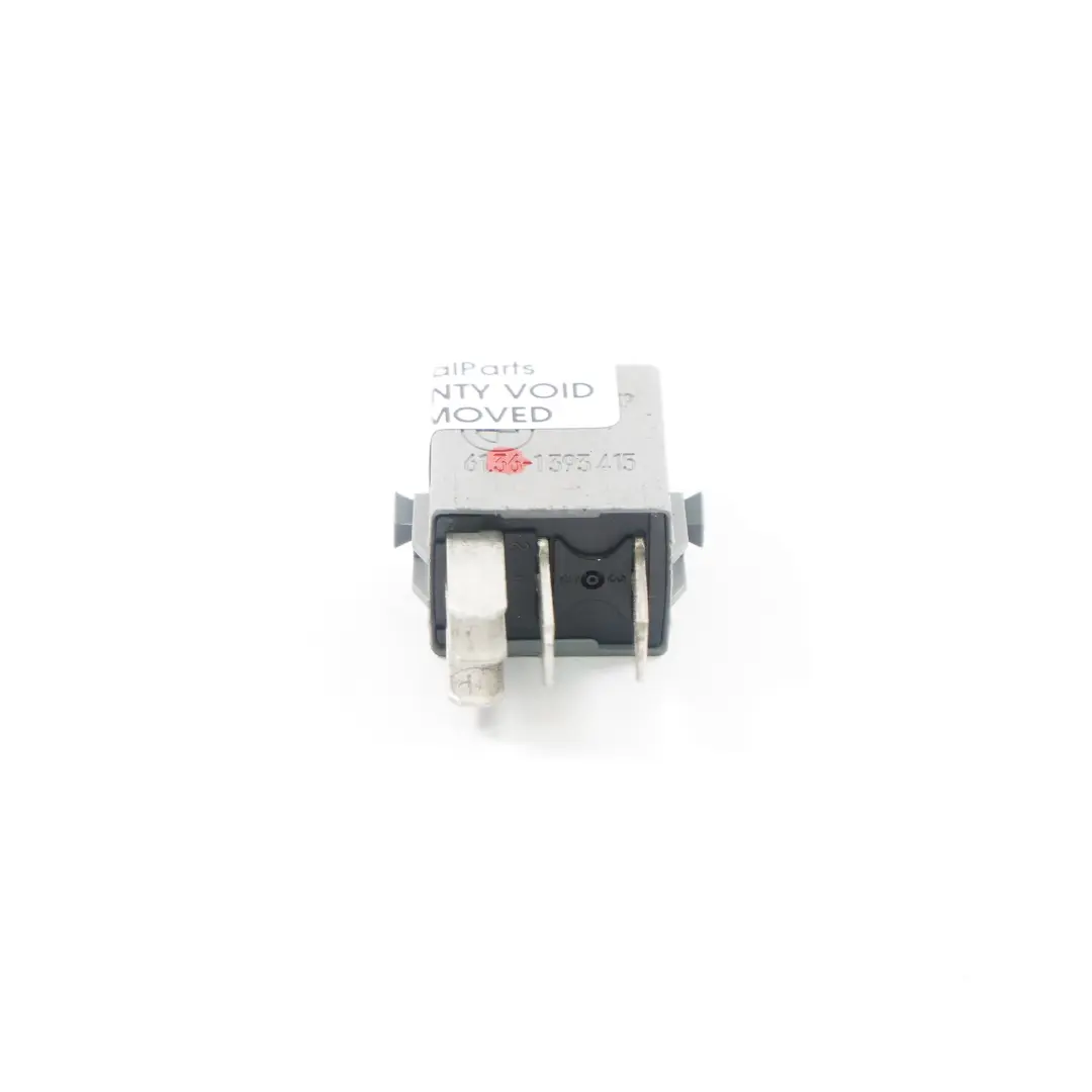 Change-Over Contact Relay Grey to BMW 3 5 7 Series E36 E38 E90 E91 F10 F11 with Part number 1393415 BMW 3 5 7 Series E36 E38 E90 E91 F10 F11 Change-Over Contact Relay Grey - SKU 1393415 - Part number 1393415