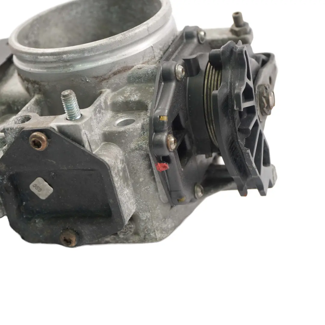 M52 Petrol Throttle Body Housing to BMW 3 5 7 Series Z3 E36 E38 E39 E46 with Part number 1433414 BMW 3 5 7 Series Z3 E36 E38 E39 E46 M52 Petrol Throttle Body Housing - SKU 1433414 - Part number 1433414