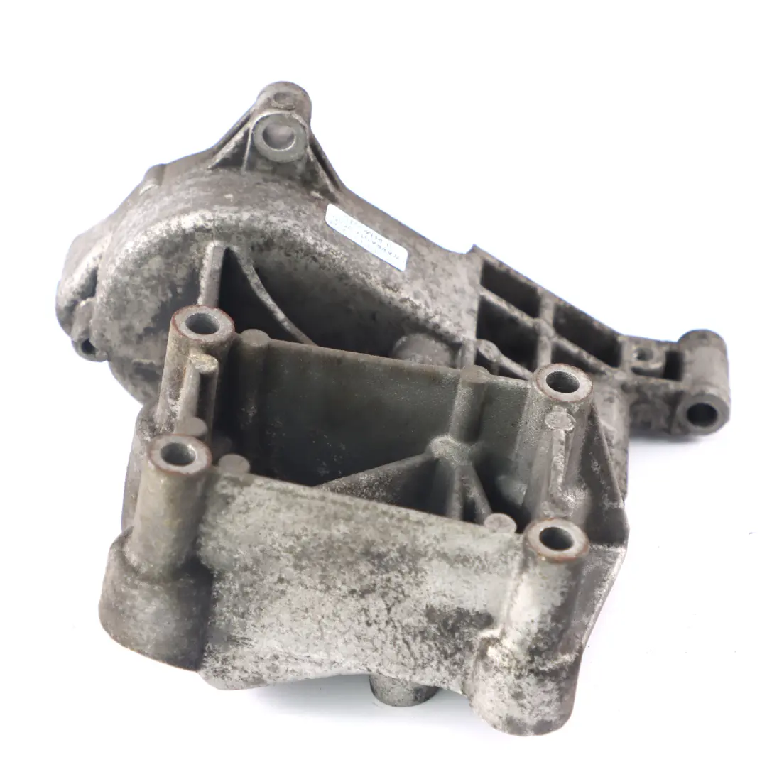 M43 Wspornik Mocowanie Sprężarki Klimatyzacji 7512556 do BMW E46 o numerze 1433507 BMW E46 M43 Wspornik Mocowanie Sprężarki Klimatyzacji 7512556 - SKU 1433507 - Numer Części 1433507