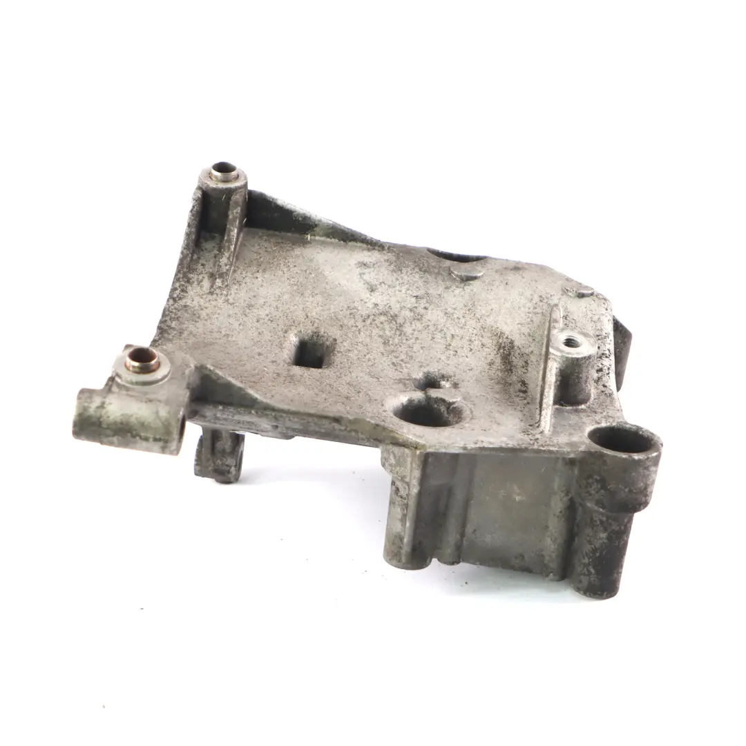 Staffa del compressore del clima BMW E46 M43 Supporto di montaggio per con numero di parte 1433507 Staffa del compressore del clima BMW E46 M43 Supporto di montaggio - SKU 1433507 - Numero di parte 1433507