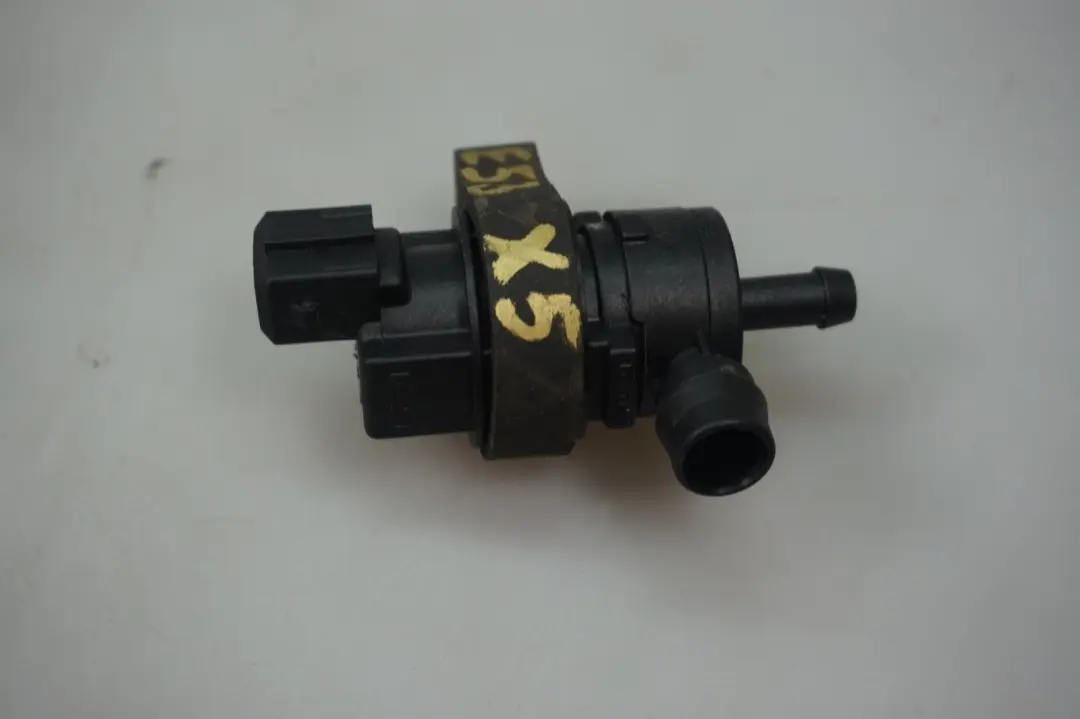 BMW X5 E36 E39 E53 E65 Solenoide Válvula Ventilación Tanque Combustible - SKU 1433603 - Número de pieza 1433603
