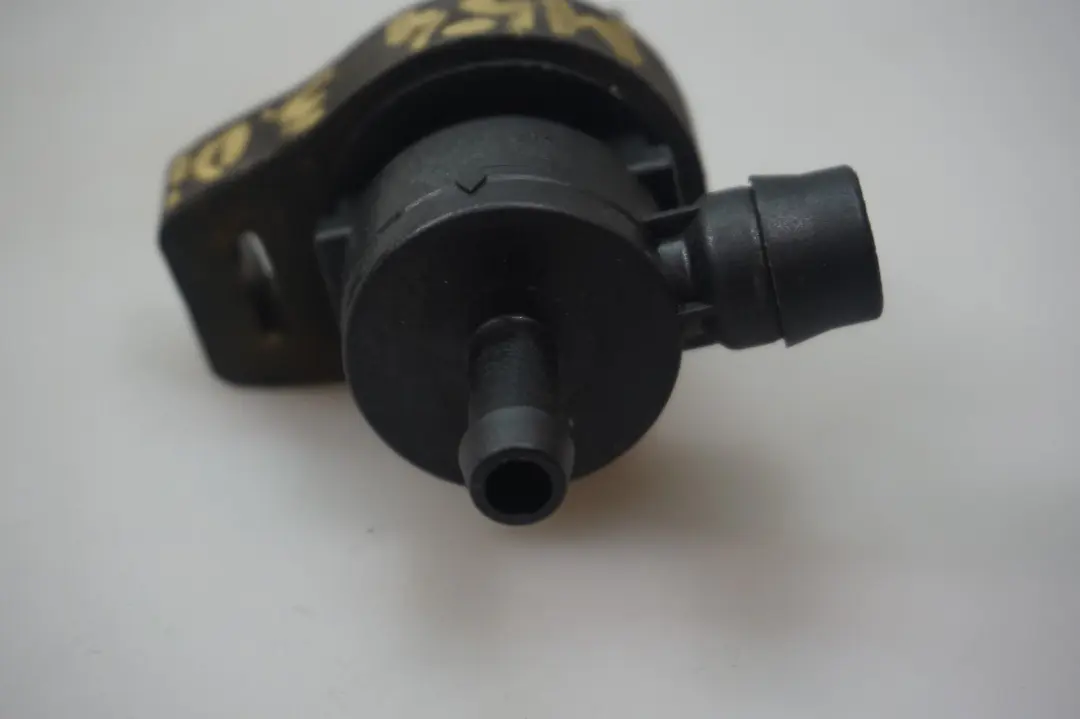BMW X5 E36 E39 E53 E65 Solénoïde Soupape Reniflard Réservoir Carburant - SKU 1433603 - Numéro de pièce 1433603