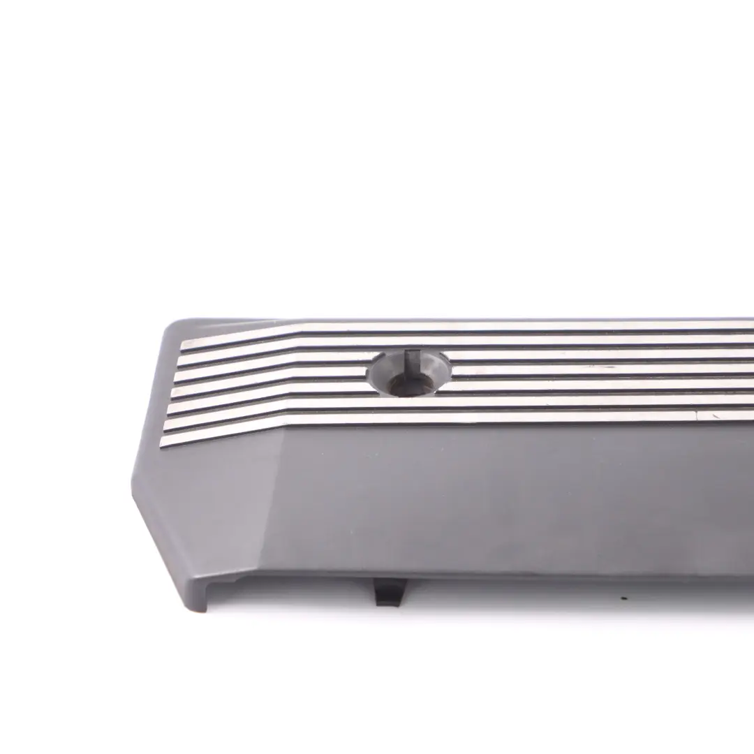  Couvercle moteur BMW E38 E39 E53 E65 E66 E85 Panneau garniture essence - SKU 1435950-2 - Numéro de pièce 1435950