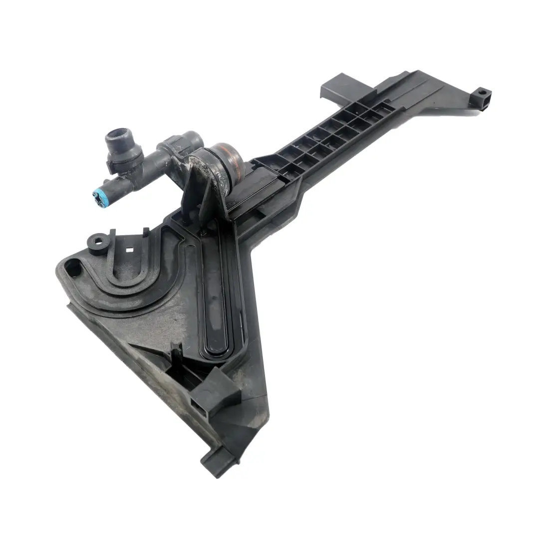 Uchwyt mocowanie zbiornika wyrównawczego do BMW E46 o numerze 1436250 BMW E46 Uchwyt mocowanie zbiornika wyrównawczego - SKU 1436250 - Numer Części 1436250