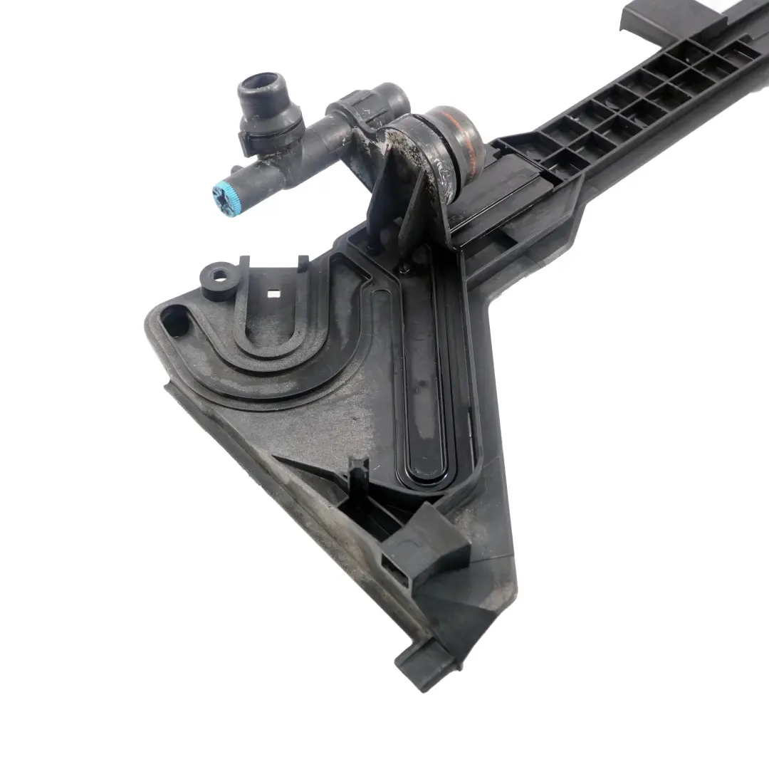 Radiator Bracket Mounting Holder Plate Expansion Tank to BMW 3 Series E46 with Part number 1436250 BMW 3 Series E46 Radiator Bracket Mounting Holder Plate Expansion Tank - SKU 1436250 - Part number 1436250