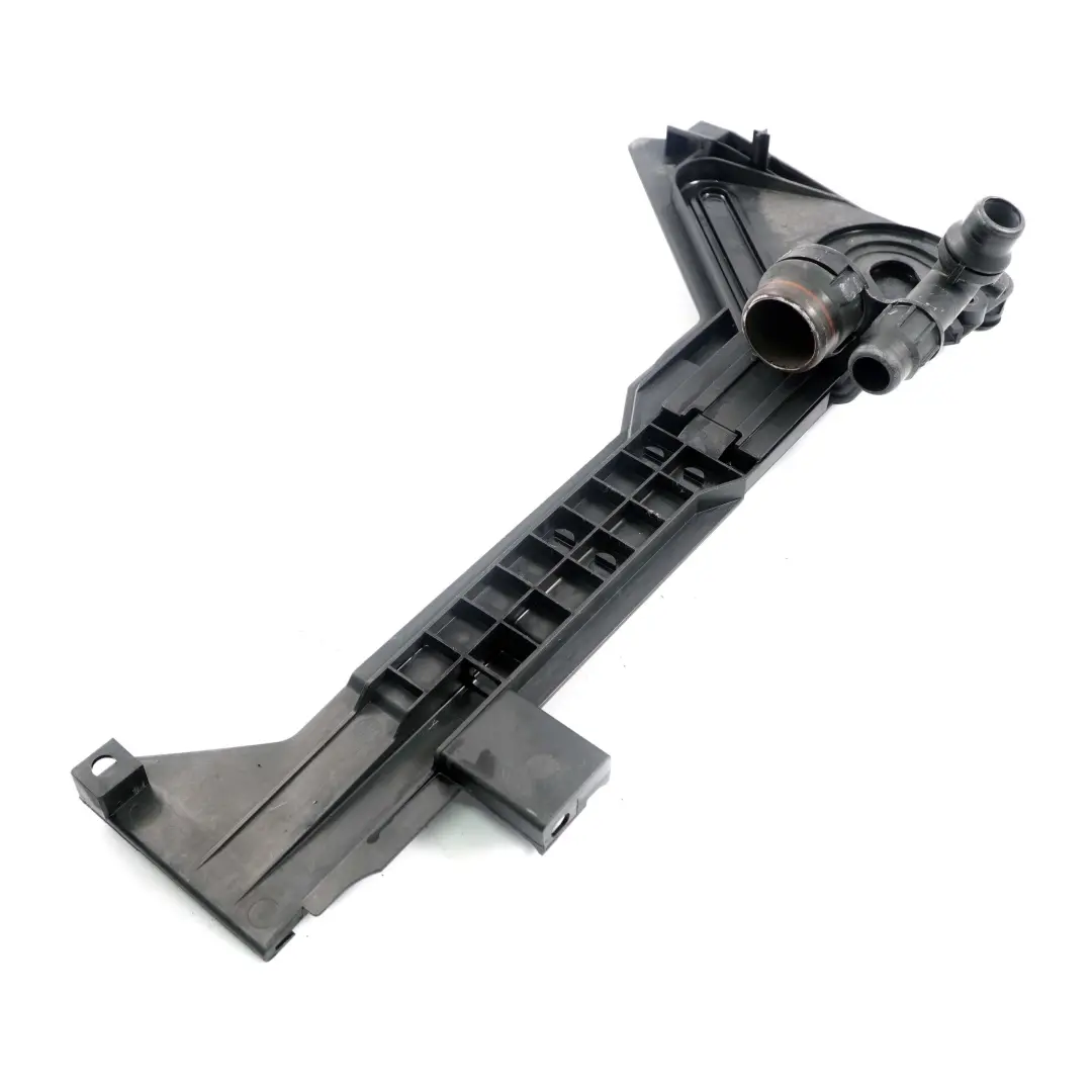 Uchwyt mocowanie zbiornika wyrównawczego do BMW E46 o numerze 1436250 BMW E46 Uchwyt mocowanie zbiornika wyrównawczego - SKU 1436250 - Numer Części 1436250